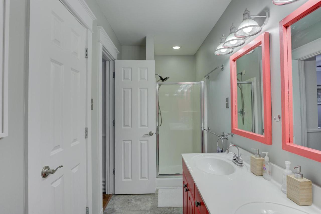 Hip And Spacious Midtown Cottage Near Beale Street Мемфіс Екстер'єр фото